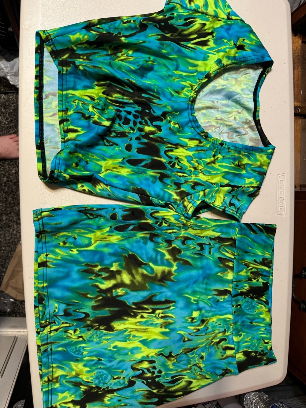 Coquetry blue and green tie-dye shirt and skirt set XXS
